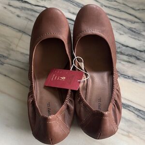 Mossimo Supply Co. Tan Flats